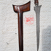 Keris Melayu Lurus.jpg